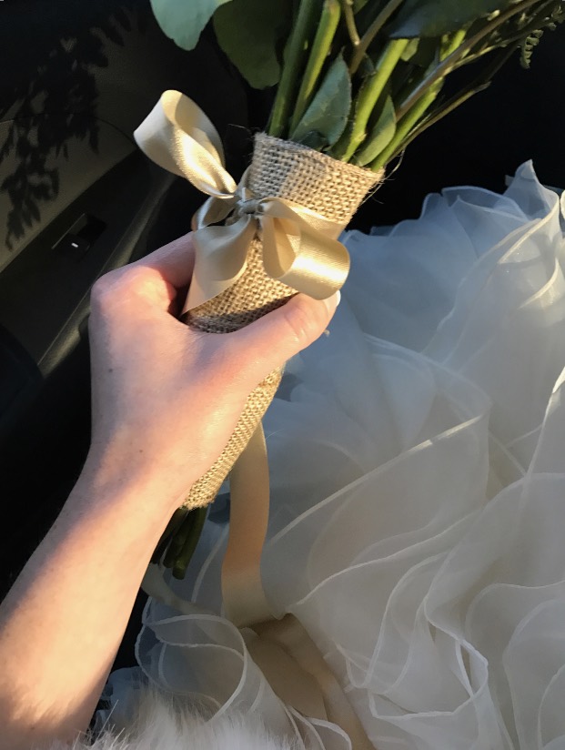 wedding bouquet ribbon