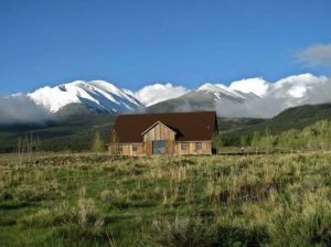 airbnb-rocky-mountain-colorado