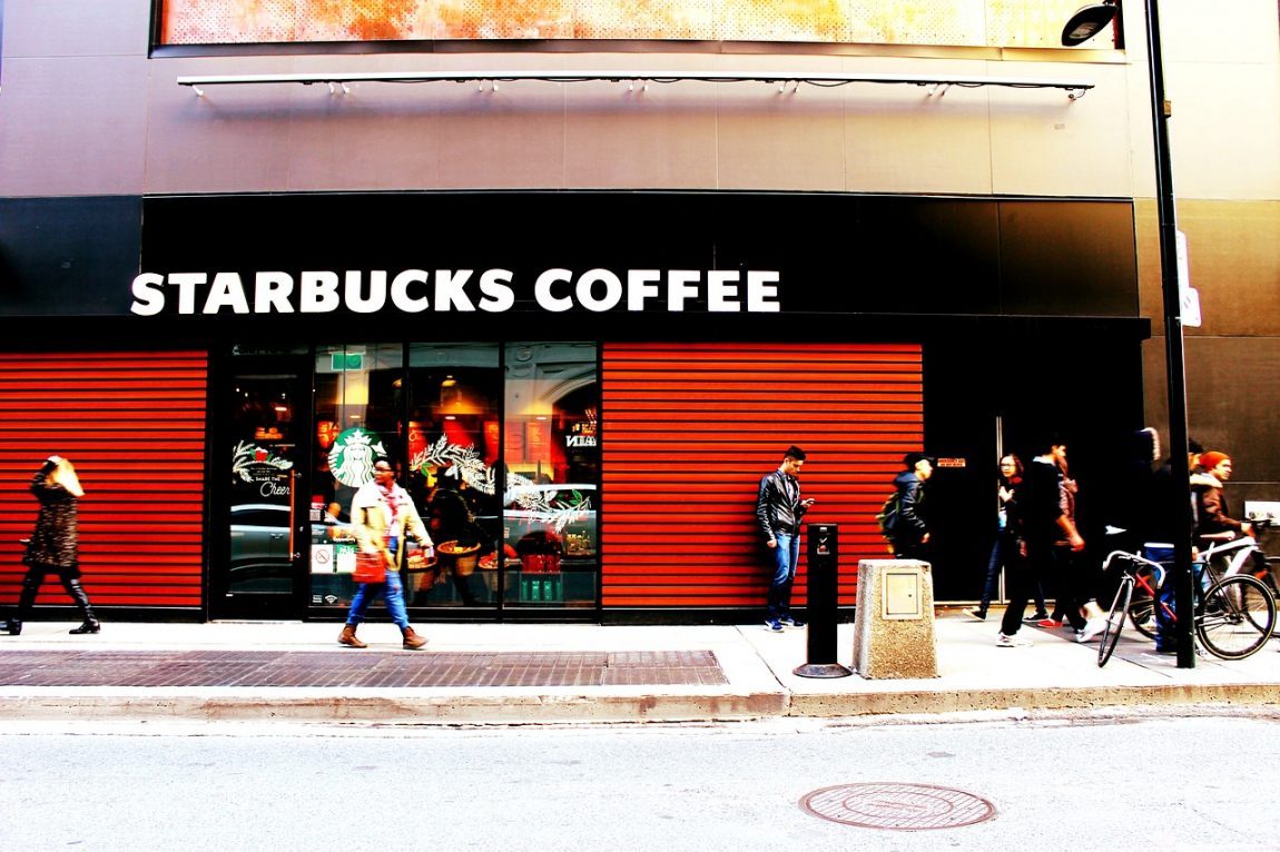 free starbucks gift cards save money hacks drinks